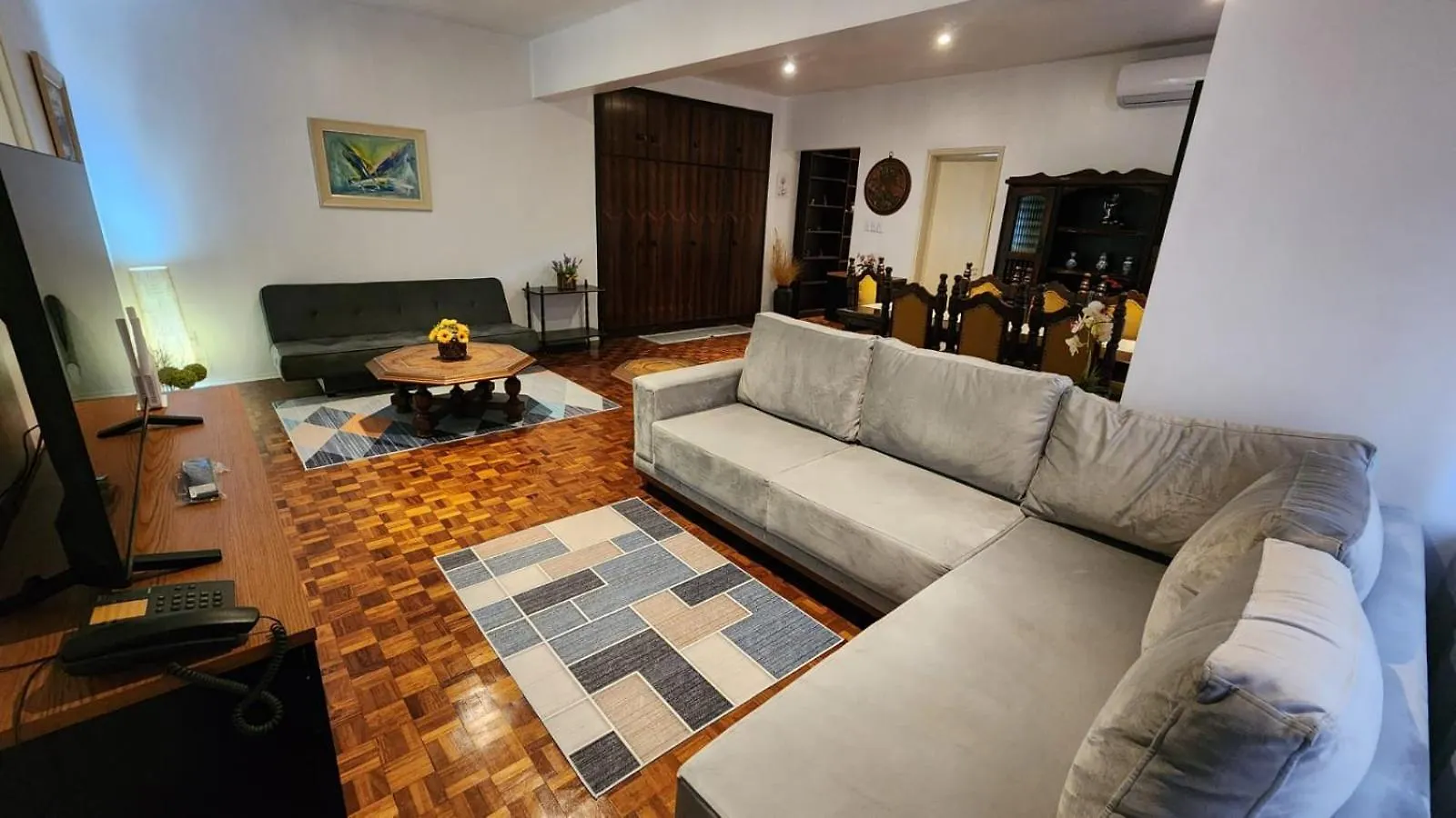 Apartamento Inteiro Gigante Centro De Porto Alegre Santa Casa 200M Perto De Tudo