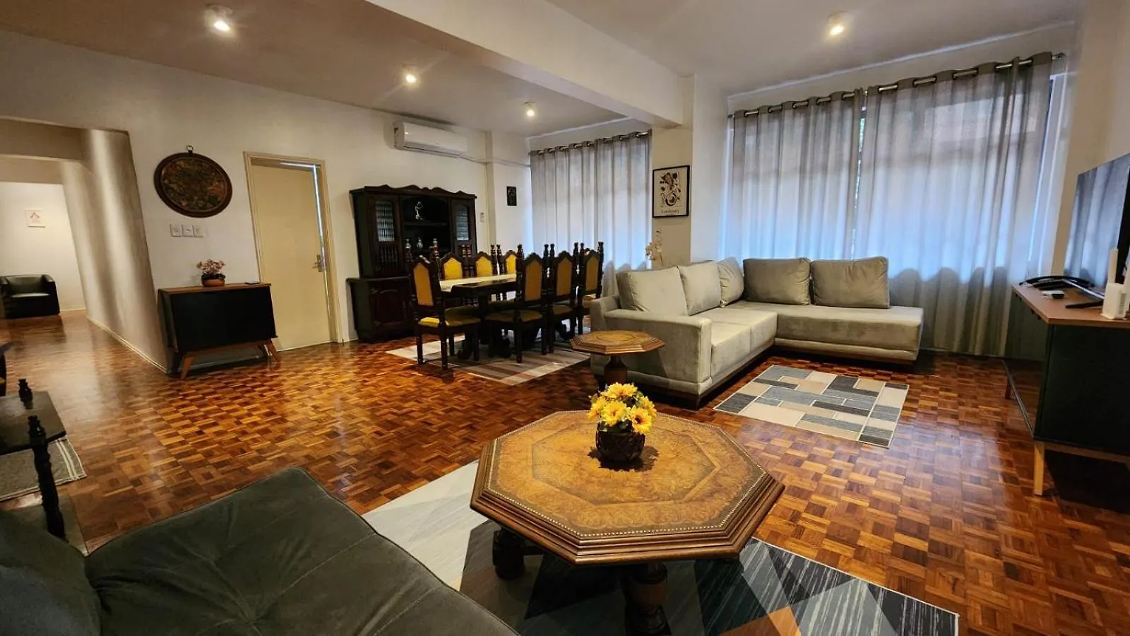 Apartamento Inteiro Gigante Centro De Porto Alegre Santa Casa 200M Perto De Tudo 0*,  Brazylia