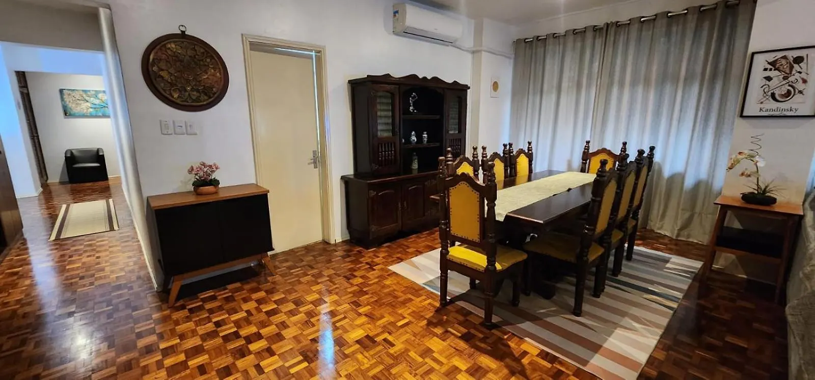 Apartamento Inteiro Gigante Centro De Porto Alegre Santa Casa 200M Perto De Tudo Apartament