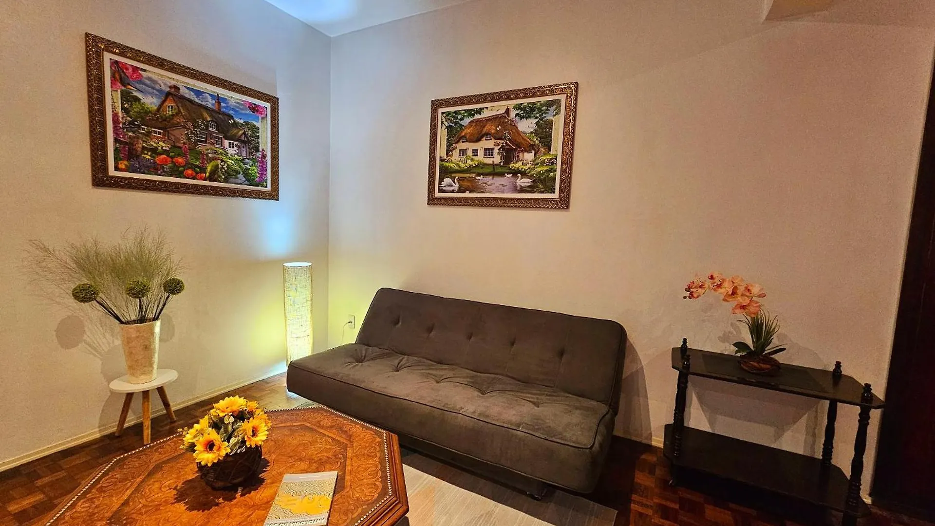 Apartamento Inteiro Gigante Centro De Porto Alegre Santa Casa 200M Perto De Tudo