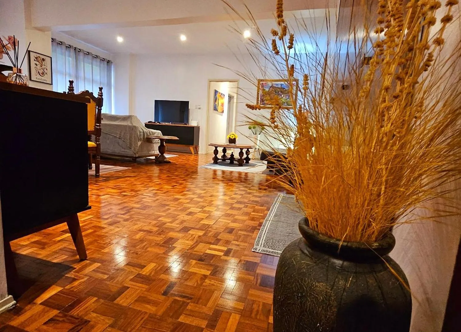 Apartamento Inteiro Gigante Centro De Porto Alegre Santa Casa 200M Perto De Tudo