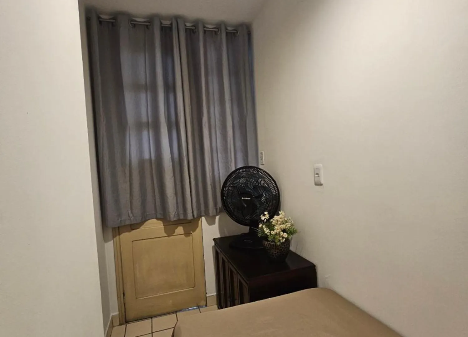 Apartamento Inteiro Gigante Centro De Porto Alegre Santa Casa 200M Perto De Tudo 0*,